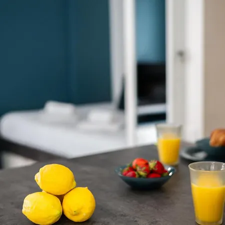 Apartment Le Palais - Centre-ville - Bord De - Terrasse - Wifi Menton