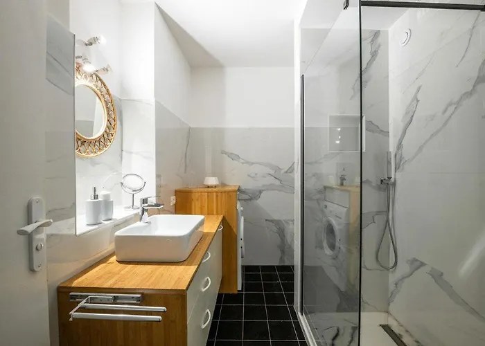 Apartment Le Palais Centre-ville - Proche Terrasse Wifi *