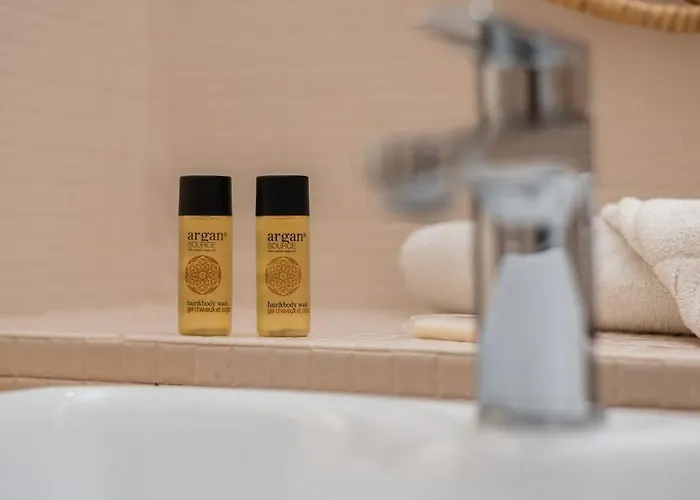 Le Palais Centre-ville - Proche Terrasse Wifi * Menton